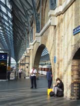 ロンドン キングスクロス駅